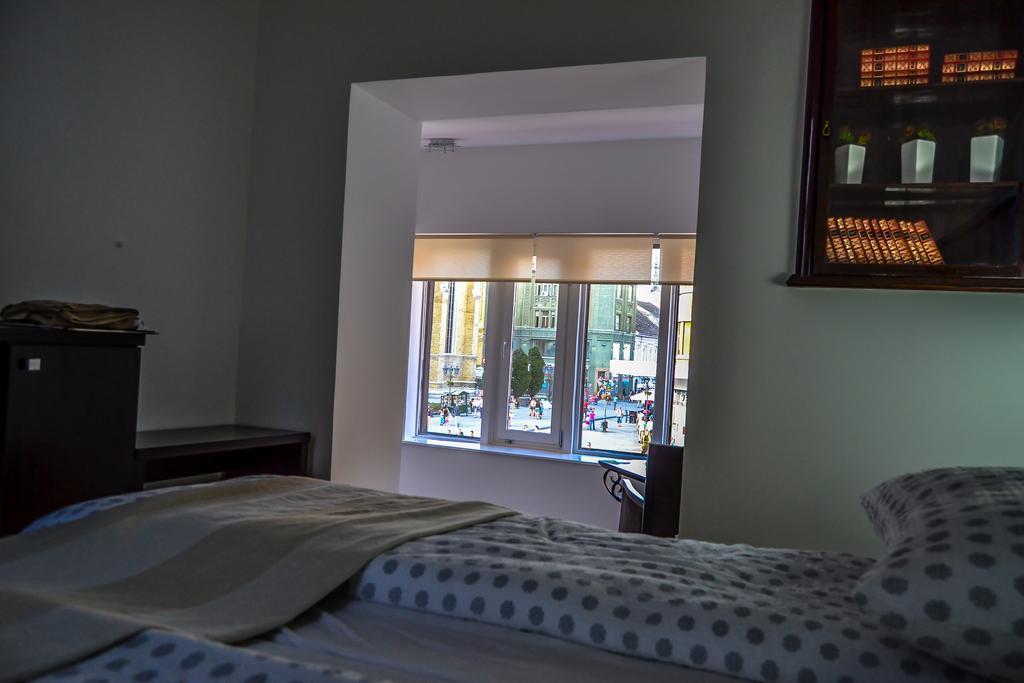 نوفي ساد Modena Apartments الغرفة الصورة